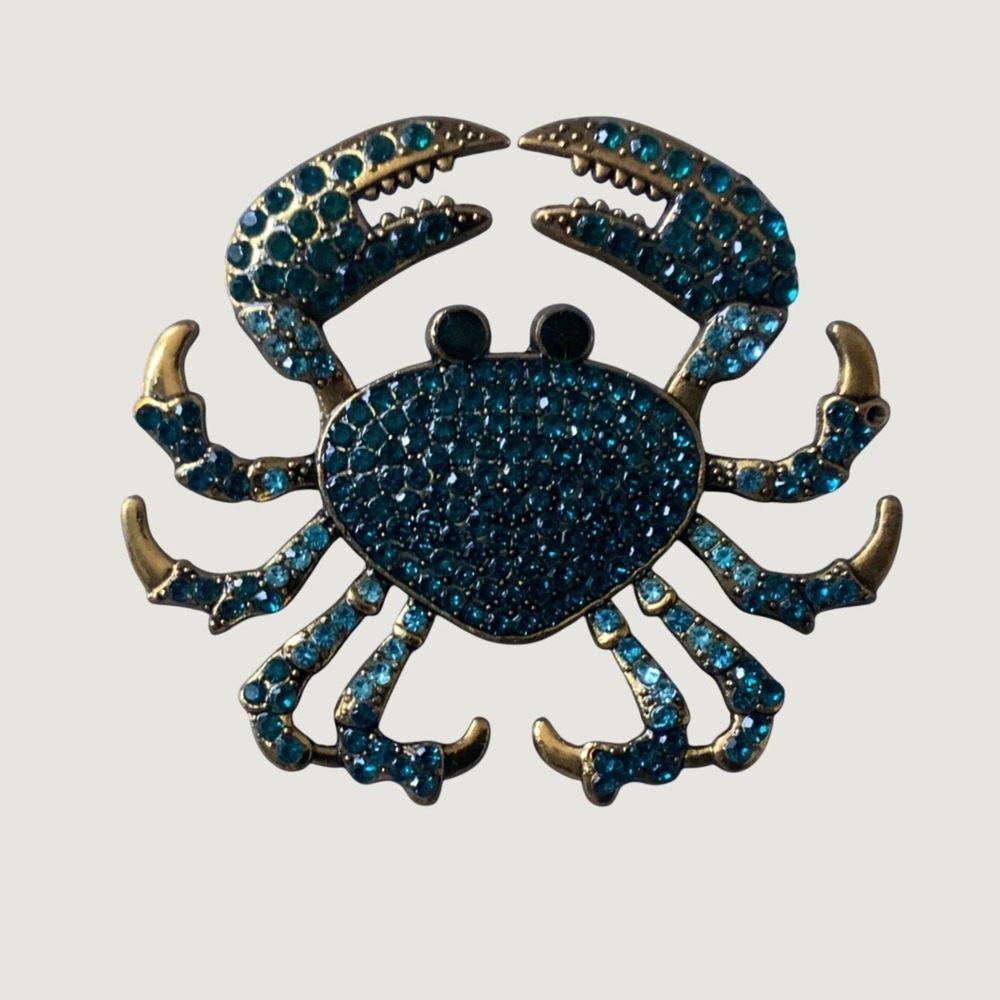 Vintage Teal Blue Rhinestone Crab Brooch Antique Gold Tone Nautical Coastal Pin